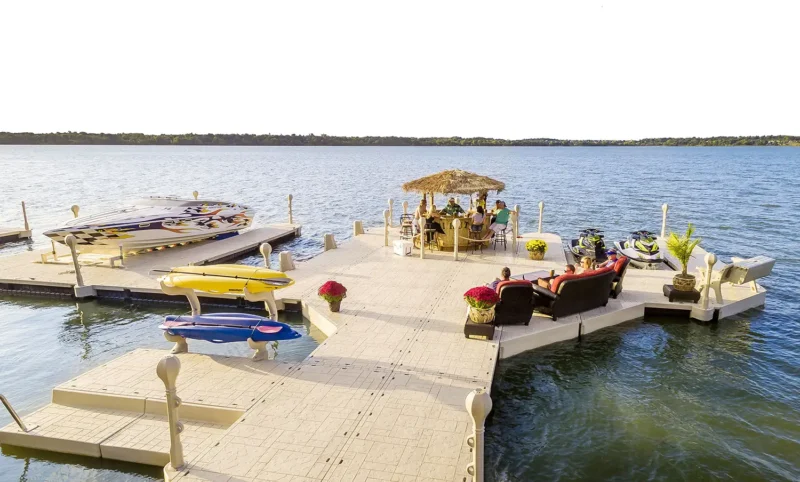 Wave Armor residential and commercial floating dock configurations including U-shaped, T-shaped, and multi-slip layouts.